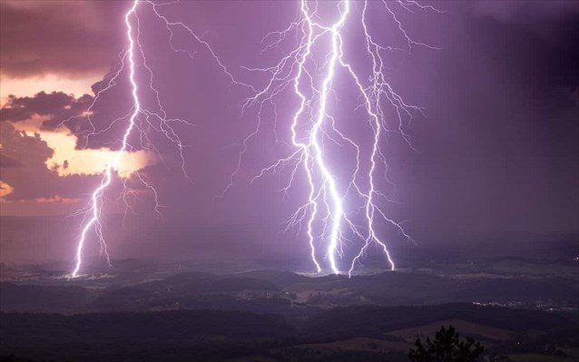 Αιχμαλωτίζοντας το φυσικό φως στις καταιγίδες