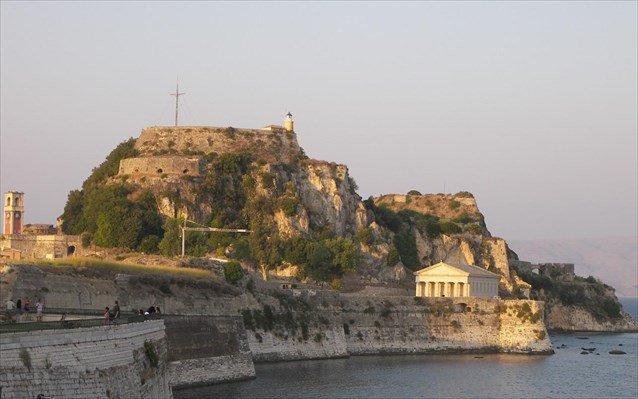 Ανάδειξη των οχυρωματικών μνημείων της Παλιάς Πόλης της Κέρκυρας